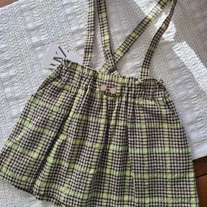 NWT ZARA Plaid Pocketed Pinafore Skirt - 2T (98cm)